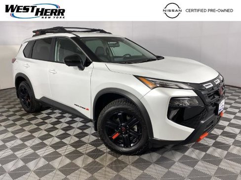 Certified 2025 Nissan Rogue SV image 1