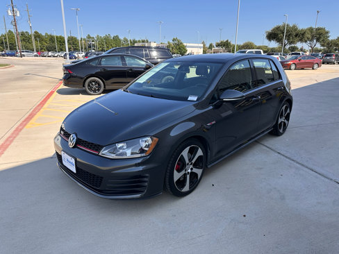 Used 2016 Volkswagen GTI SE image 4