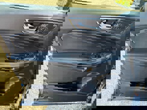 Used 2020 Ford Edge Titanium image 17