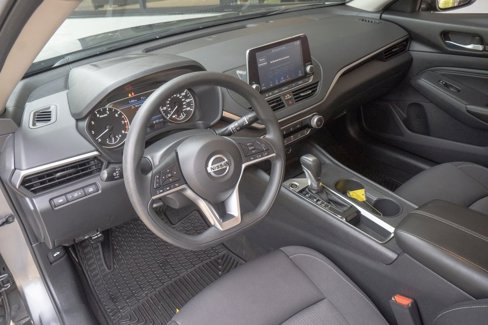 Used 2020 Nissan Altima 2.5 S image 9