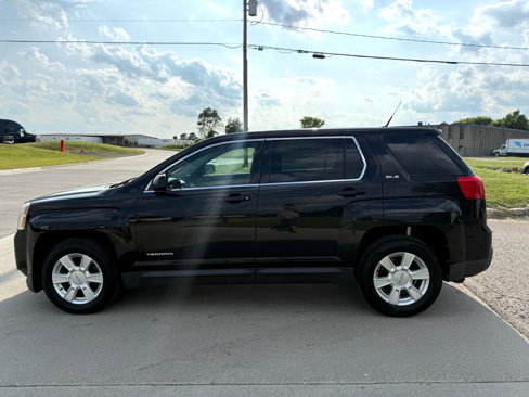 Used 2010 GMC Terrain SLE image 10