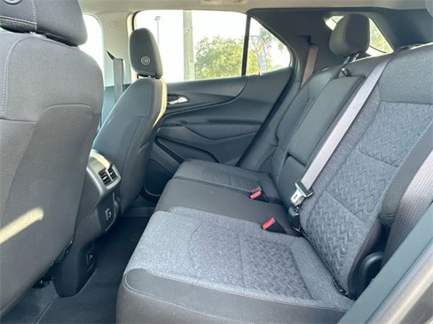 Used 2022 Chevrolet Equinox LT image 17