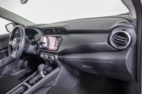 Used 2024 Nissan Kicks SV image 18