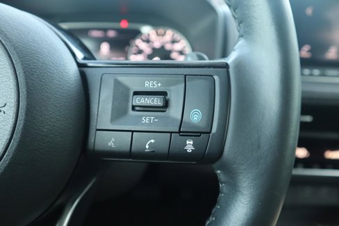 Used 2023 Nissan Rogue SV w/ SV Premium Package image 26