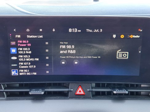 Used 2023 Kia Sportage SX image 11