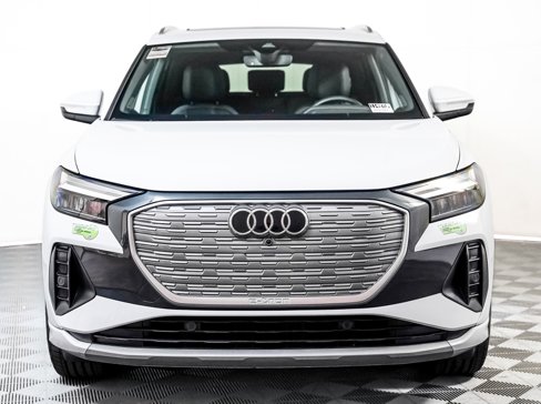 Used 2023 Audi Q4 e-tron Premium Plus w/ Premium Plus image 8