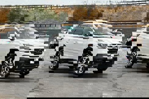 Certified 2022 Subaru Outback Premium image 2