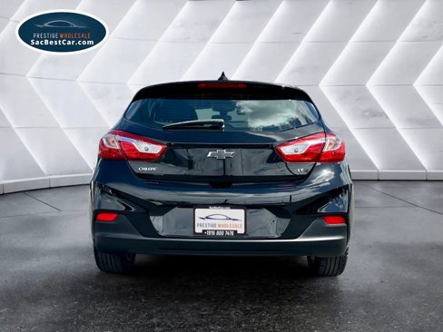 Used 2017 Chevrolet Cruze LT w/ Convenience Package image 7
