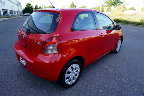 Used 2008 Toyota Yaris 2-Door Hatchback image 7