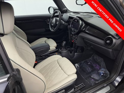 Used 2021 MINI Cooper S image 13
