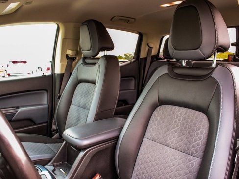 Used 2019 Chevrolet Colorado Z71 image 30