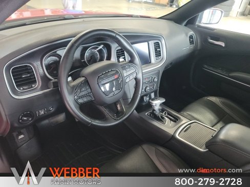 Used 2017 Dodge Charger SXT w/ AWD Plus Group image 11
