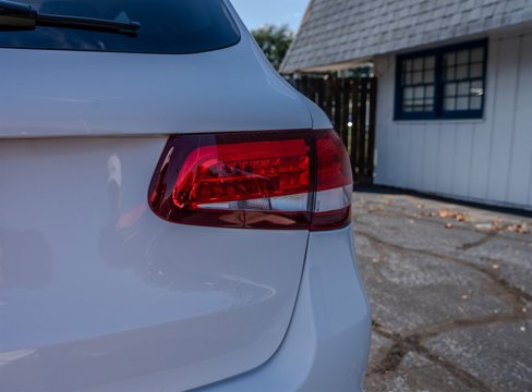Used 2019 Mercedes-Benz GLC 300 image 11