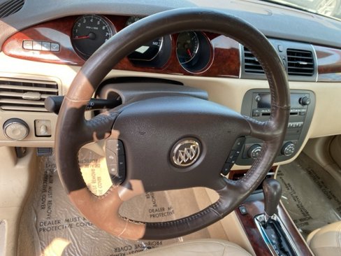 Used 2008 Buick Lucerne CXL w/ Ultra Confidence Package image 12