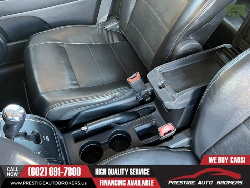 Used 2010 Jeep Compass Limited image 32
