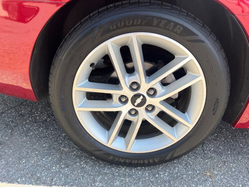 Used 2013 Chevrolet Impala LTZ image 12