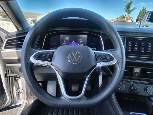 Used 2022 Volkswagen Jetta S image 13