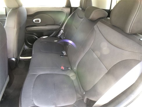 Used 2016 Kia Soul image 20