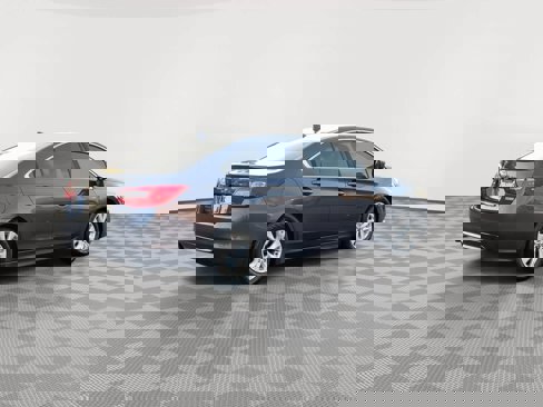 Used 2017 Subaru Legacy 2.5i Premium image 8