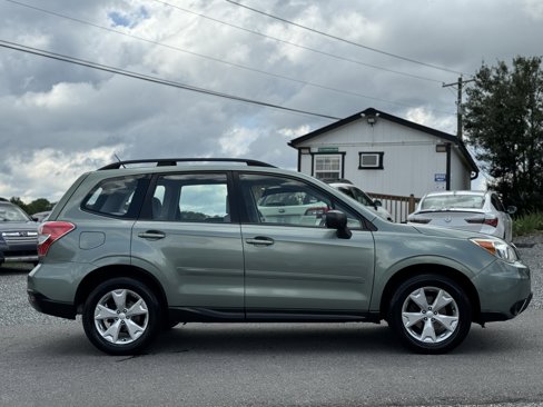 Used 2015 Subaru Forester 2.5i w/ Alloy Wheel Package image 2