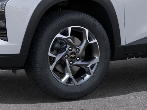 New 2025 Chevrolet Trax LT w/ Driver Confidence Package image 9