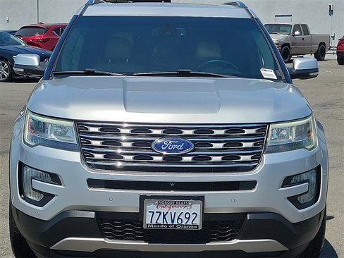 Used 2016 Ford Explorer Limited w/ Equipment Group 301A image 4