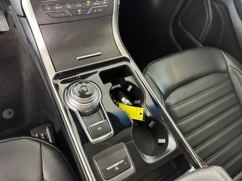 Used 2019 Ford Edge SEL w/ Equipment Group 201A image 20