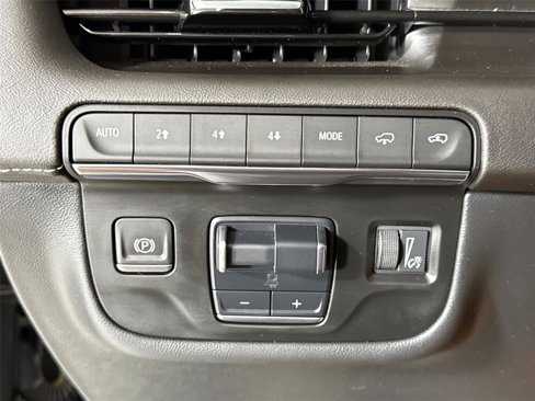Used 2022 Cadillac Escalade Premium Luxury w/ Performance Package image 22