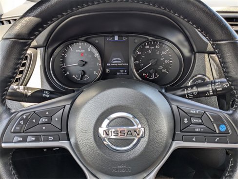 Used 2022 Nissan Rogue Sport SL w/ Premium Package image 35