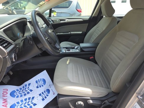 Used 2020 Ford Fusion S image 12