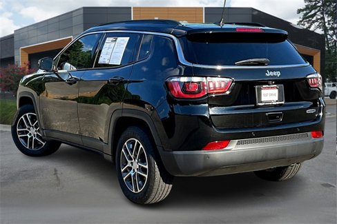 Used 2020 Jeep Compass Latitude image 4