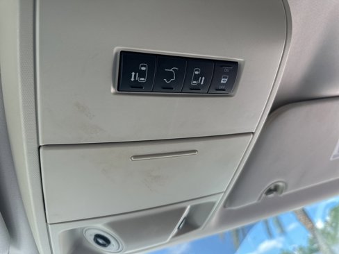 Used 2010 Chrysler Town & Country Touring w/ Family Value Group image 12