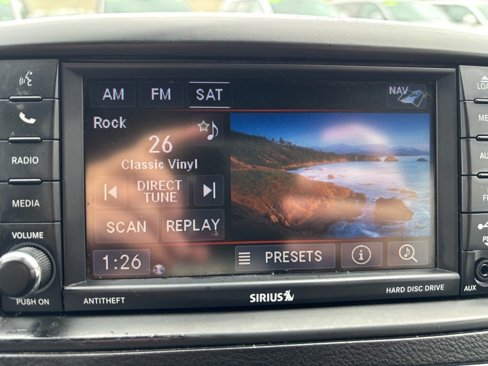 Used 2018 Dodge Grand Caravan GT image 33