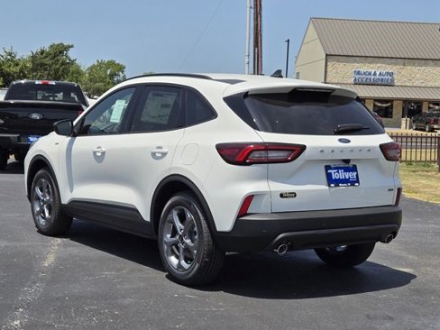 New 2025 Ford Escape ST-Line w/ Equipment Group 301A image 4