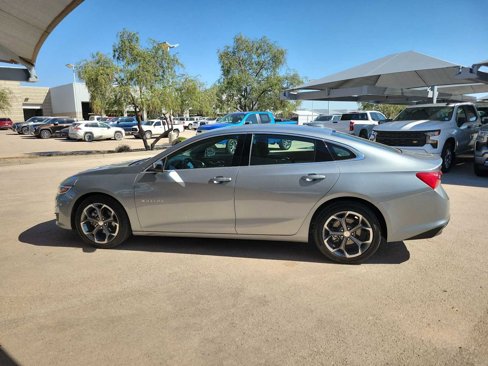 Used 2024 Chevrolet Malibu LT image 3