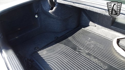 Used 2002 Cadillac De Ville w/ Comfort/Convenience Pkg image 15