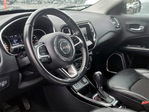 Used 2020 Jeep Compass Latitude image 13