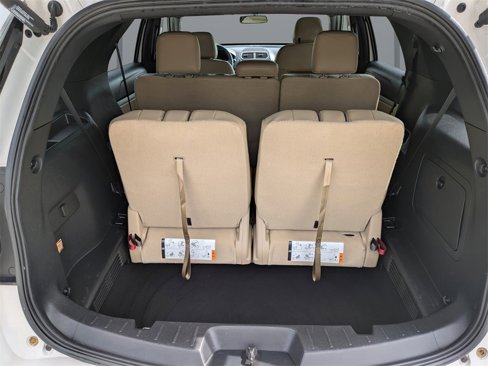 Used 2017 Ford Explorer XLT w/ Equipment Group 202A image 12