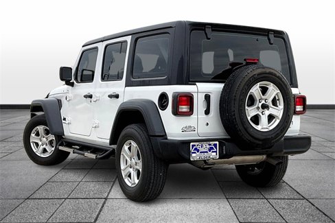 Used 2023 Jeep Wrangler Sport image 12