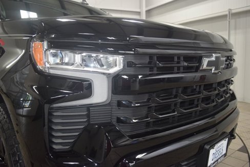 Used 2024 Chevrolet Silverado 1500 RST w/ Convenience Package II image 9