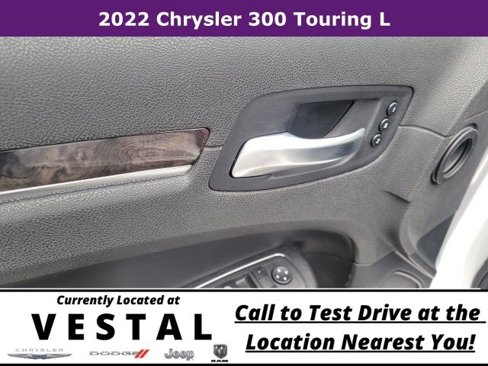 Used 2022 Chrysler 300 Touring L w/ Popular Equipment Group image 11