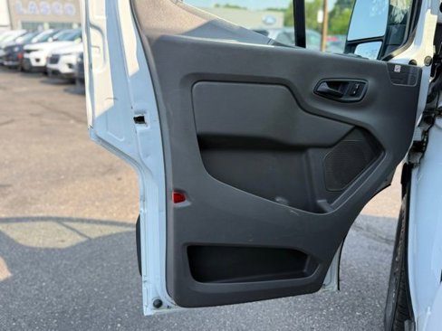 Used 2020 Ford Transit 250 Low Roof image 7