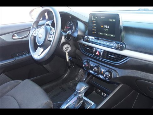 Used 2021 Kia Forte LXS image 10