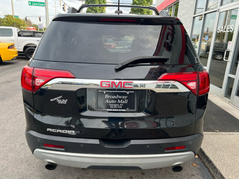 Used 2017 GMC Acadia SLT image 6