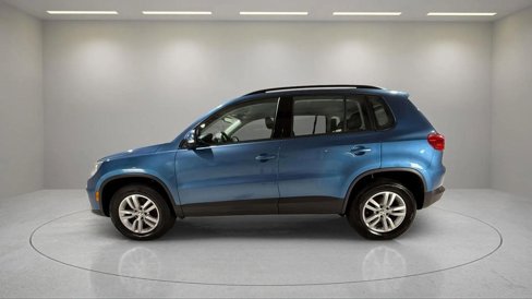 Used 2017 Volkswagen Tiguan S image 15