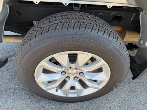 Used 2021 Chevrolet Silverado 1500 Custom image 12