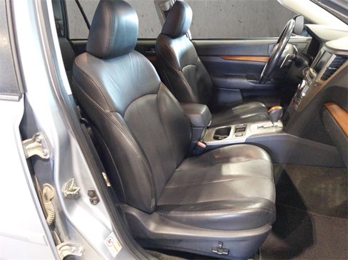 Used 2014 Subaru Outback 2.5i Limited image 22
