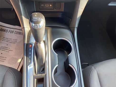 Used 2019 Chevrolet Equinox LT image 27