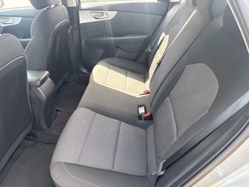 Used 2023 Kia Forte LXS w/ LXS Technology Package image 14