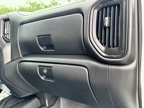 Used 2019 Chevrolet Silverado 1500 Custom w/ Trailering Package image 16